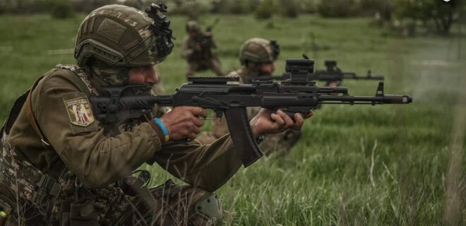 Росія штурмувала на сімох напрямках, Сили оборони відбили атаки – мапа