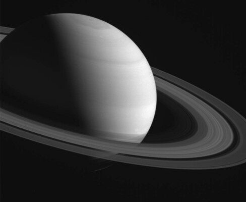 Кільця Сатурна зникнуть до 2025 року: чи правда це
