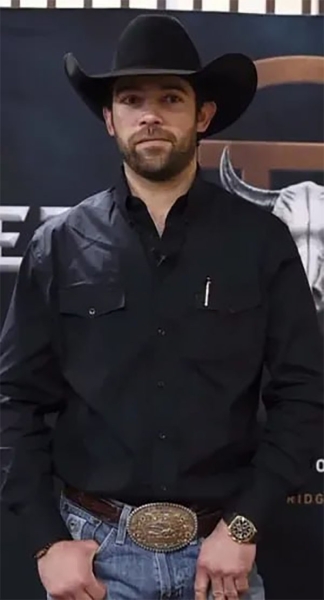 Адан Бануєлос 1