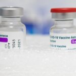 Може мати небезпечні побічні ефекти: AstraZeneca відкликає з ринку свою вакцину від коронавірусу