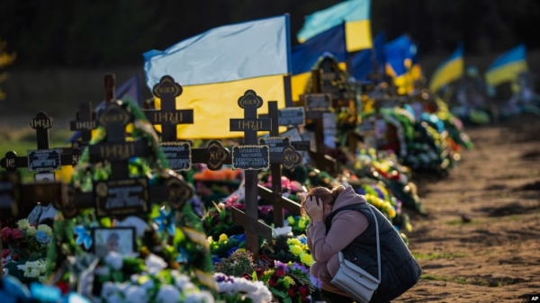 "Росіяни дійсно хочуть знищити нас усіх. Заведено казати, що вони завжди брешуть, проте в цьому випадку вони абсолютно відверті", - сказав Роман Цимбалюк 1