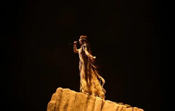 Мир та свободу Україні: alyona alyona та Jerry Heil звернулися до світу у фіналі «Євробачення-2024» Мир та свободу Україні: alyona alyona та Jerry Heil звернулися до світу у фіналі «Євробачення-2024»