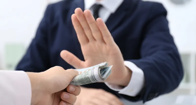 Корупція і розкрадання: економічні злочини коштували РФ $4 млрд Корупція і розкрадання: економічні злочини коштували РФ $4 млрд