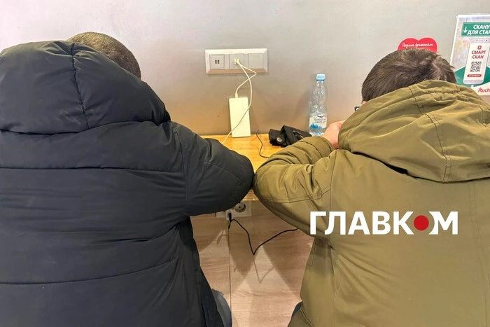 У Києві розгорнуто більше тисячі пунктів незламності: як знайти найближчий