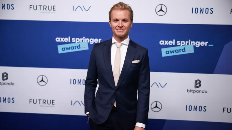 Колишній чемпіон Формули-1 залучив $100 млн для інвестицій у стартапи