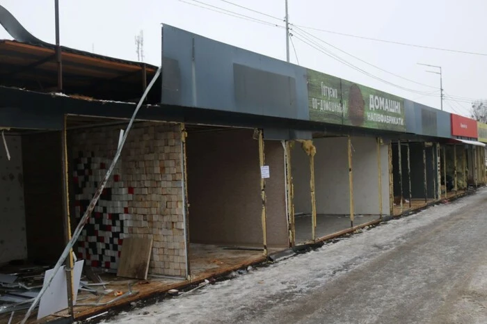 Демонтаж МАФів на Харківському шосе завершено: що з’явиться замість них