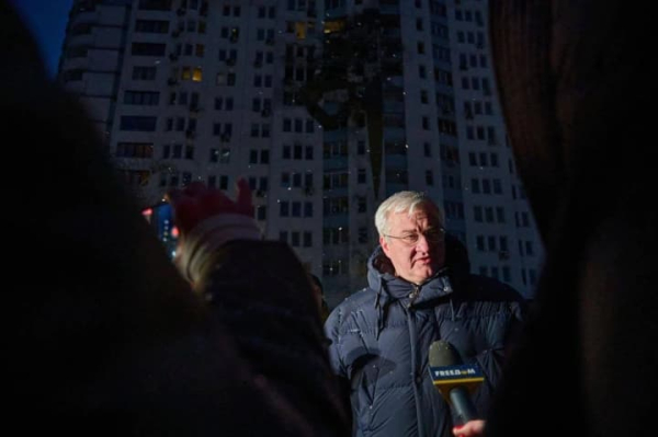 Дипустанови України за кордоном розпочнуть терміновий збір коштів для підтримки українців