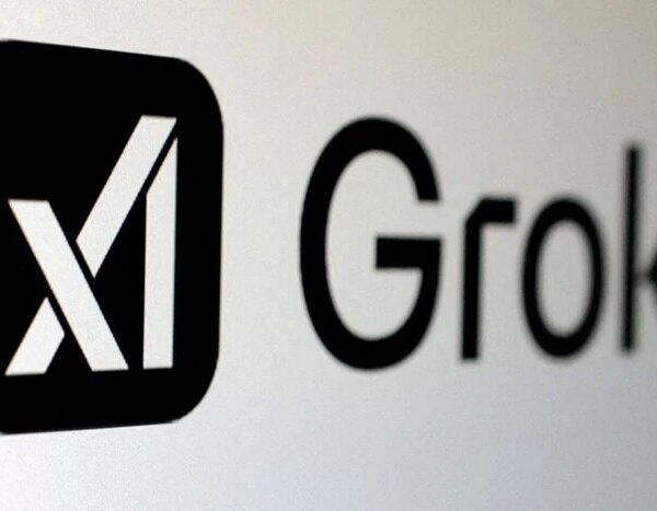 Масківська фірма остаточно припинила можливість Grok “роздягати” користувачів.