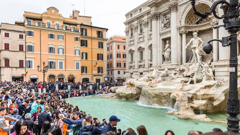 У Римі вводять платний вхід до фонтану Треві: туристи платитимуть 2 євро