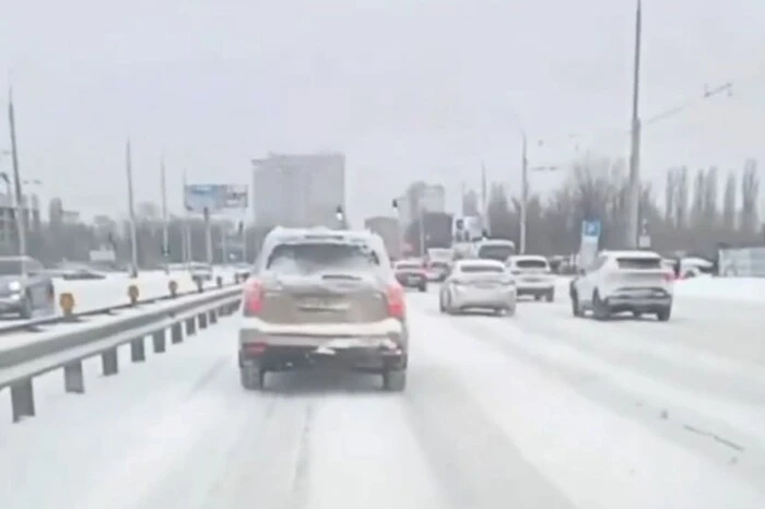 Багатокілометрові затори паралізували Київ: найпроблемніші ділянки