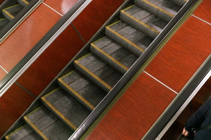 Київський метрополітен припинив роботу через нестачу електроенергії.