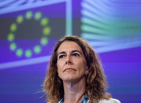 Угорщині закидають підрив засад ЄС через вето на український кредит.