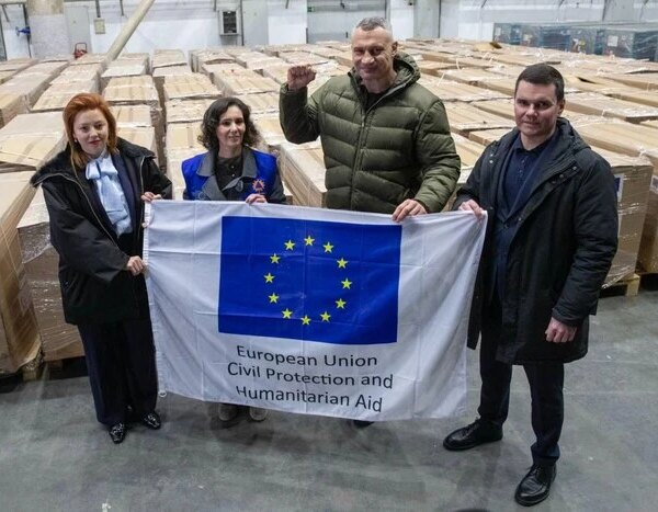 Київ: ЄС надав 500 генераторів для обігріву.