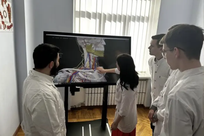 Навчання іноземних студентів в Україні: де лідирують університети