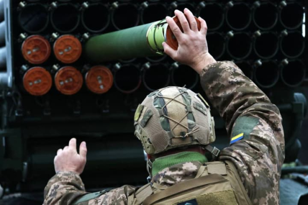 Битви на передовій: добове зростання та карта бойових дій від Генштабу