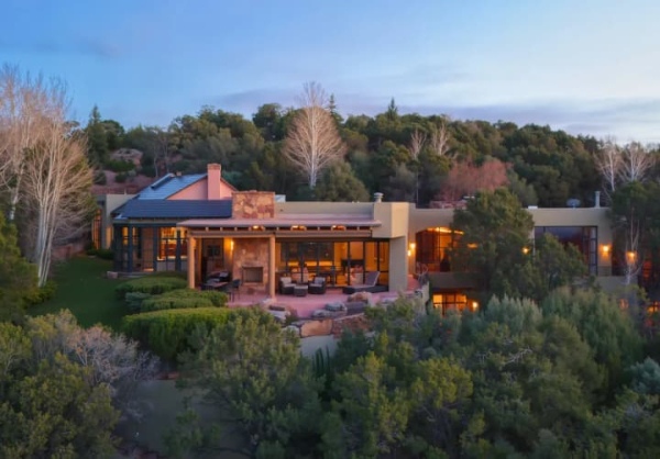 Маєток актора Джина Гекмена виставили на продаж майже через рік після його смерті