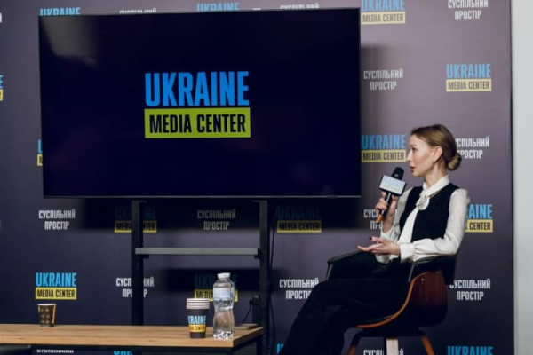 Доказ для майбутніх судів: росіяни змушують українських дітей оформлювати біометричні паспорти - правозахисник