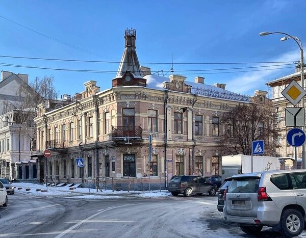 Садиба Хвойки: офіційний висновок – аварійний стан. Огляд пам’ятки на Подолі.