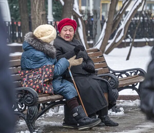 Російське населення старіє – дані розвідки