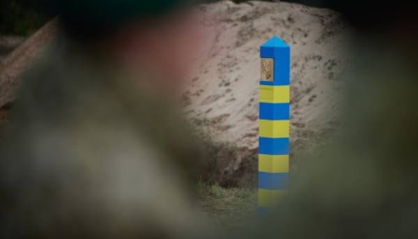 Небіжчика виявили в лісі біля румунського рубежу