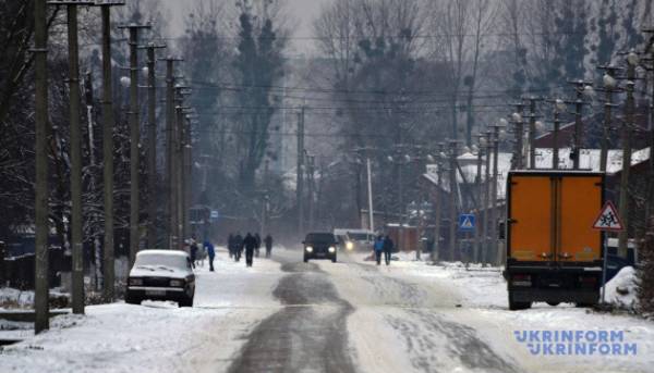 Негода в Україні: очікуються снігопади, шквальний вітер та…