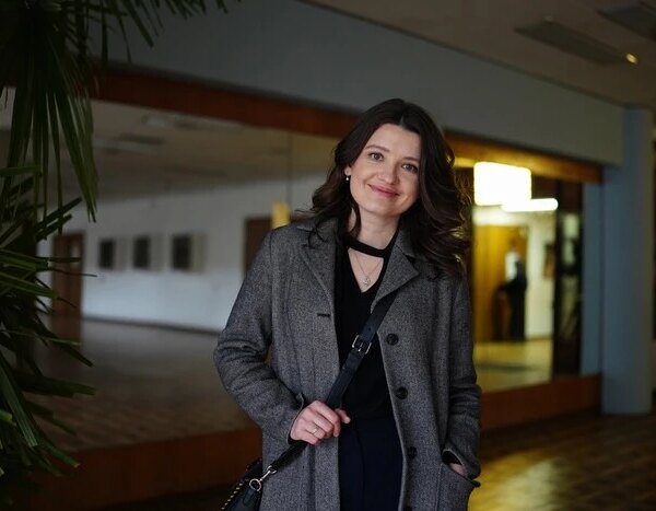 “Всі ковдри на мені”. Авторка Ірина Цілик поділилась секретами, як зігрівається в холоди