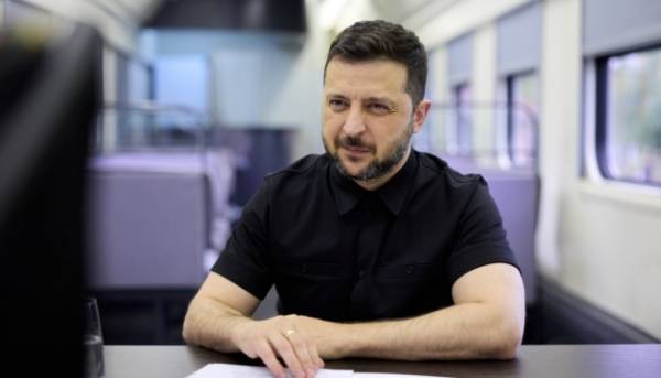 Зеленський висловив вдячність працівникам залізниці та службам порятунку&hellip;