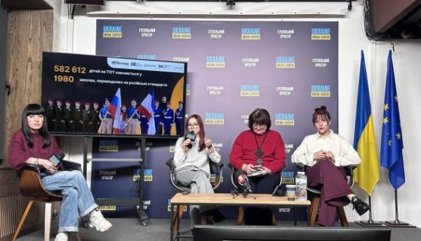 “Юнармія”, російські книги та залякування: як навчаються на…