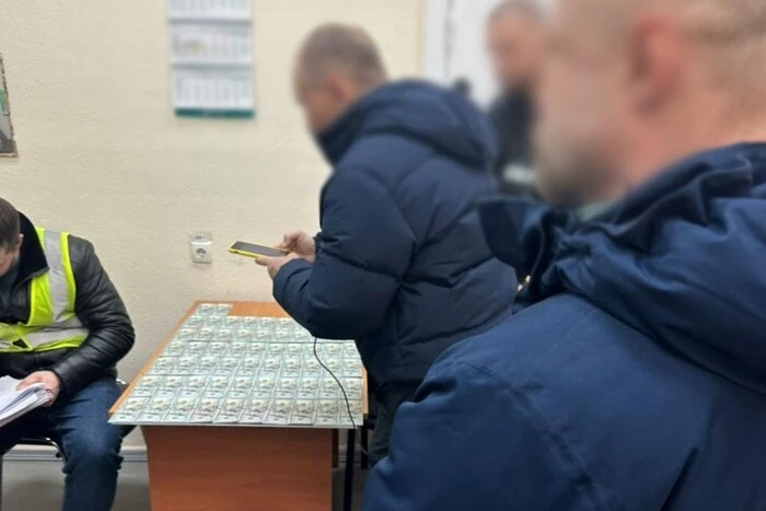 Ветеранська довідка за хабар: у Києві спіймали колишнього…