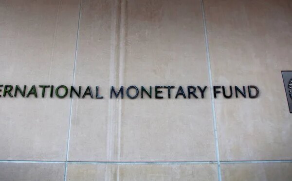 Україна отримала початковий платіж від нової програми МВФ у розмірі $8,1 млрд