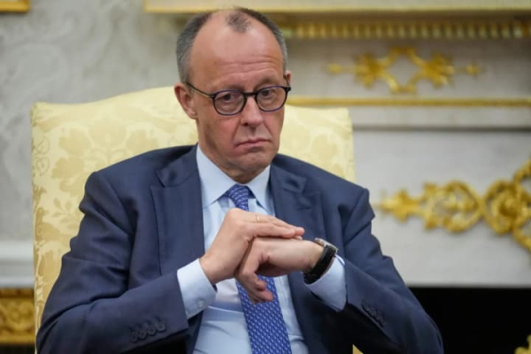 Мерц: Україні необхідно відстояти свою цілісність.