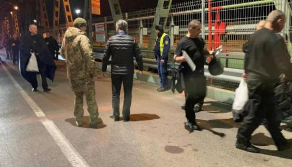 Очільник Нацбанку розповів про прийом прикордонниками інкасаторів Ощадбанку.