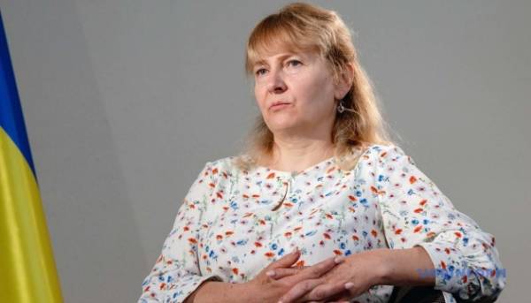 Освітній посередник висловилась щодо суперечки між освітянами Камінь-Каширського ліцею на&hellip;