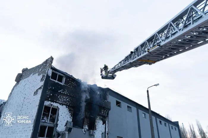 Київ під ударом: четверо жертв, зокрема дитина (доповнено)