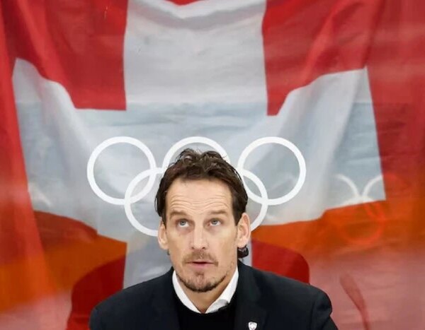 Тренер збірної Швейцарії з хокею втратив роботу через&hellip;