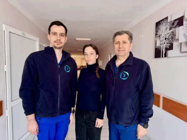 Українські лікарі прооперували 29-річну жінку з унікальною хворобою&hellip;