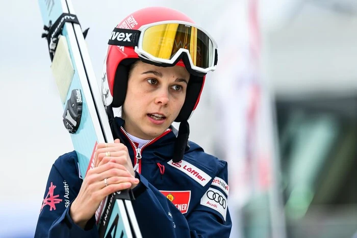 Австрійська зірка стрибків з трампліна припинила виступи через&hellip;