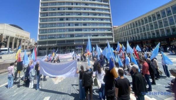 В Анкарі відбулась акція в пам’ять про річницю вигнання кримських…