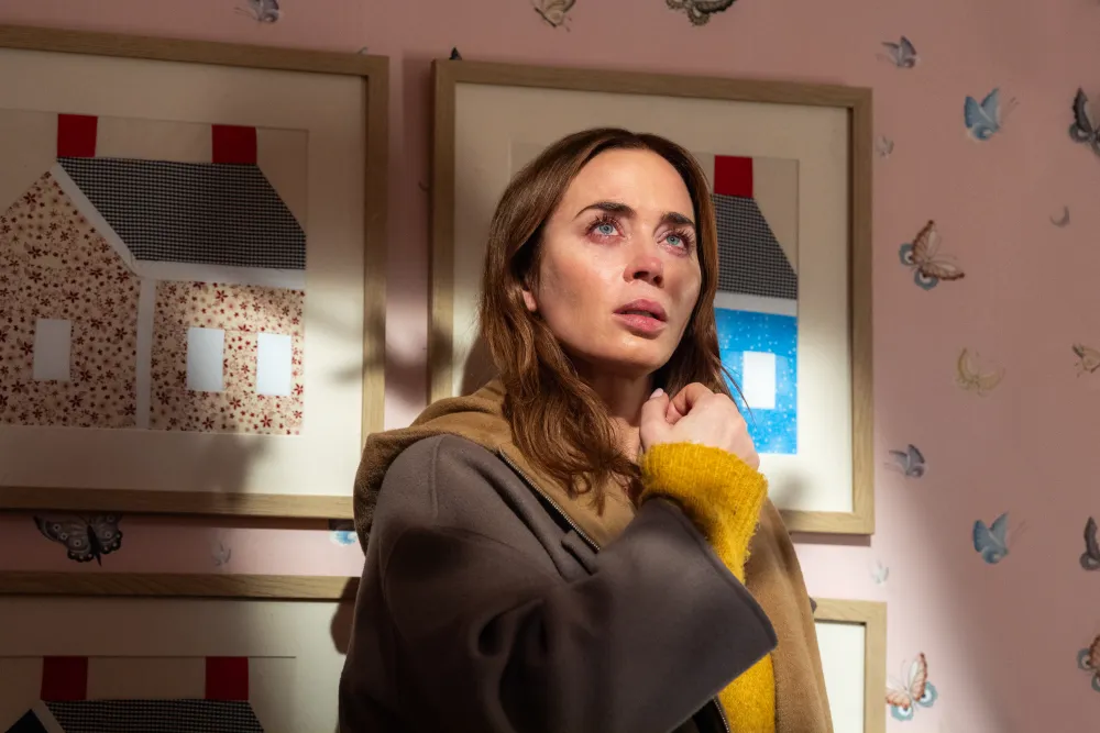 Емілі Блант (Emily Blunt) "Боїться ШІ" та відмовилася від нього на "Дні Відкриття" (Disclosure Day) 2 Емілі Блант (Emily Blunt) "Боїться ШІ" та відмовилася від нього на "Дні Відкриття" (Disclosure Day) 2