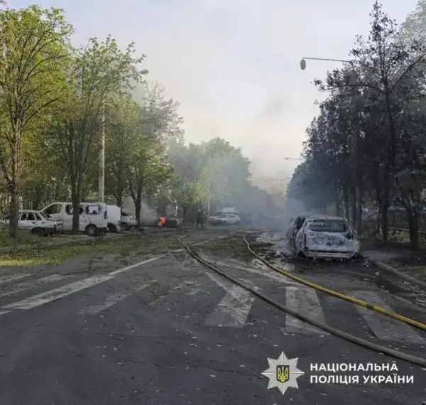 Вибух у серці Краматорська: вже дванадцять травмованих, найлітнішому потерпілому – 91 рік.