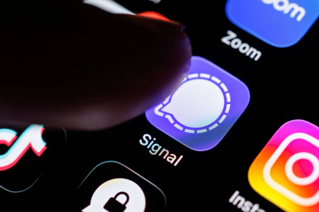 Нова хвиля атак: хакери намагаються вкрасти бекапи користувачів Signal 2