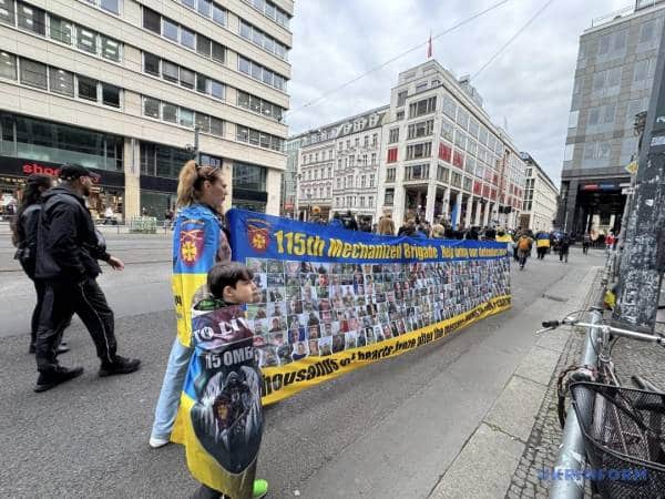 Берлін відзначив українських жертв Другої світової, прозвучав заклик до створення меморіалу. 12 Берлін відзначив українських жертв Другої світової, прозвучав заклик до створення меморіалу. 12