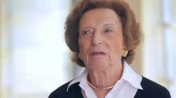 Доріс Фішер, співзасновниця Gap, що зробила вплив на американську моду, пішла з життя у 94 роки