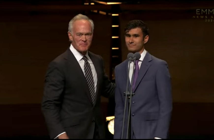 Студентка-стипендіатка рознесла CBS на врученні премії “Еммі” новин