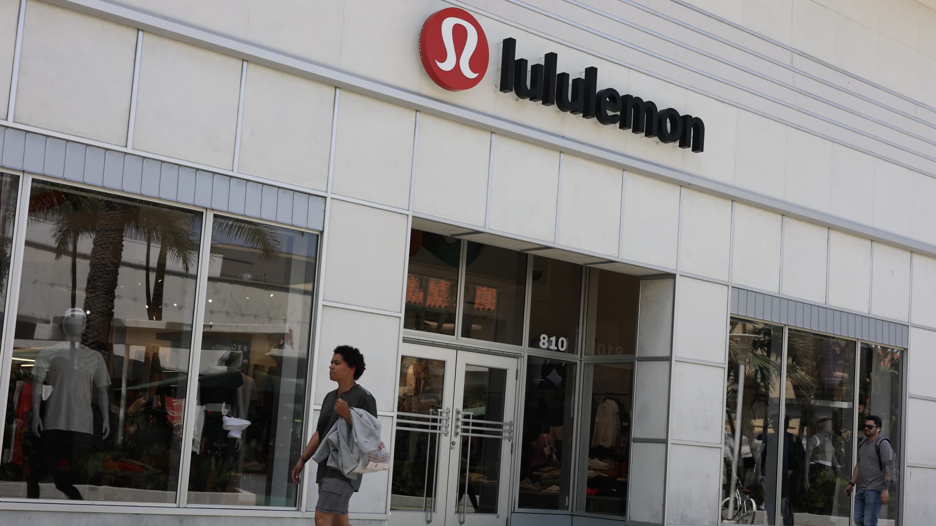 Lululemon врегулювала конфлікт щодо складу ради директорів із засновником Чіпом Вілсоном 3
