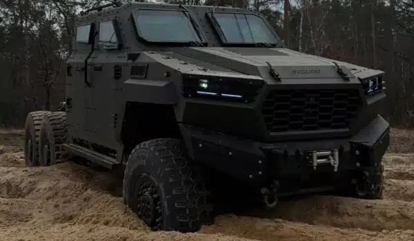 Українська фірма Inguar Defence розробляє броньовану медичну машину на основі Inguar-3 5 Українська фірма Inguar Defence розробляє броньовану медичну машину на основі Inguar-3 3