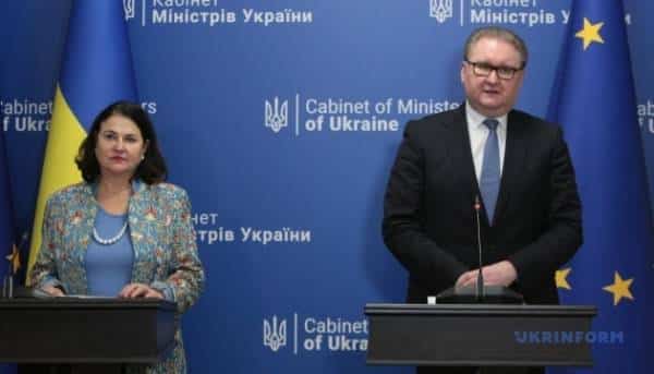 Огляд змін до чернетки ЦК триватиме декілька місяців – Качка 3