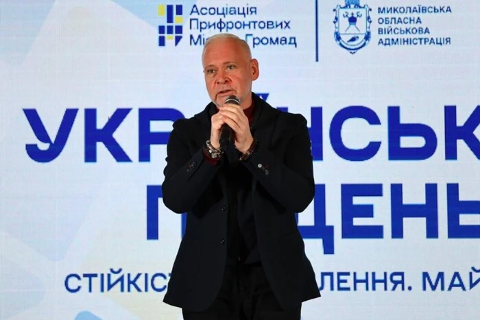 Об’єднання міст і громад, розташованих поблизу лінії фронту, звернулося до уряду із закликом заборонити в’їзд до України трудовим мігрантам.
