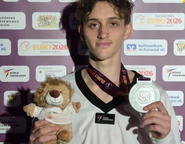 Тхеквондист Бистров завоював срібло на Чемпіонаті Європи