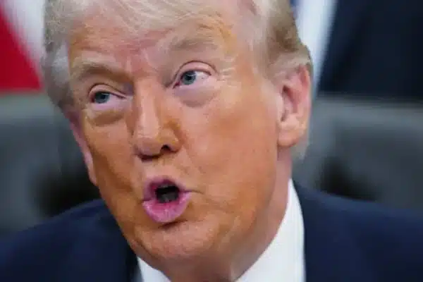 Команда Трампа оскаржує вердикт суду щодо неправомірності зборів. 3